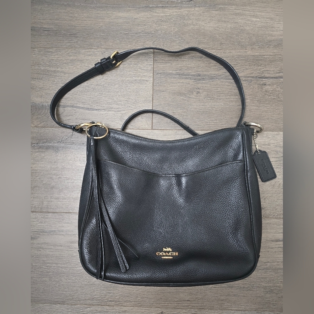 Coach Black Leather Handbag Classic Chic Streetwear Hobo Preppy Minimalist